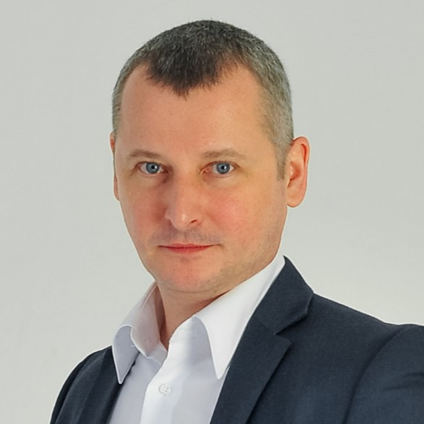 Александр Петров