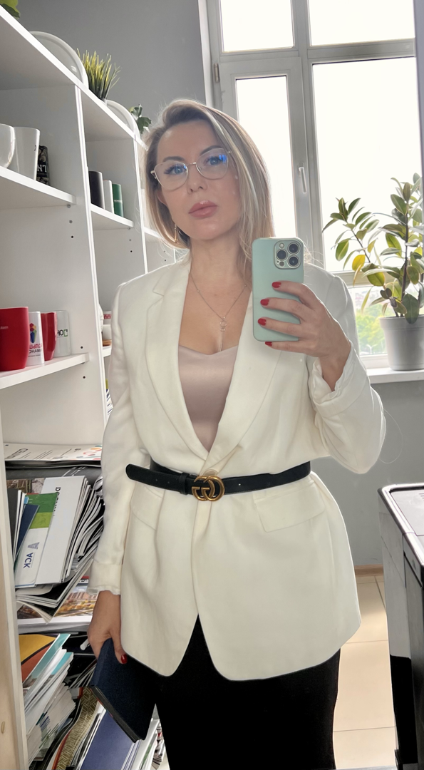 Елена Кравцова