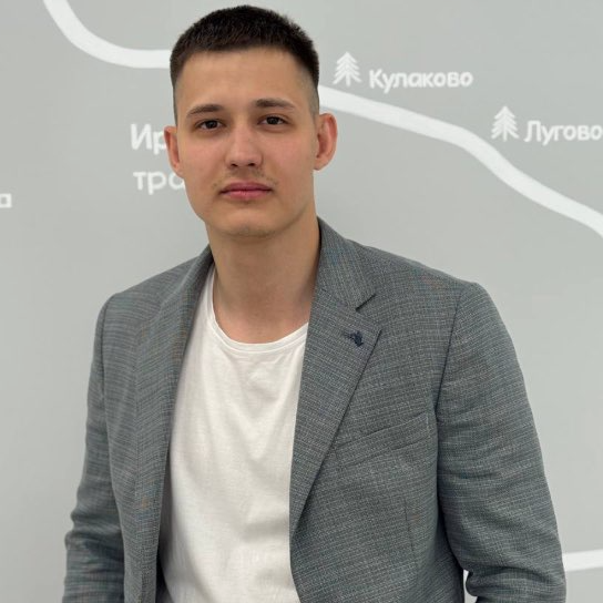 Андрей Колесников