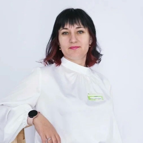 Нина Шархутдинова