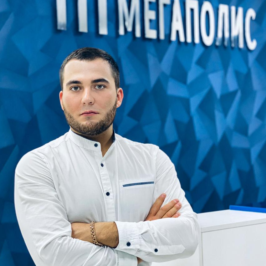 Григорий Титов