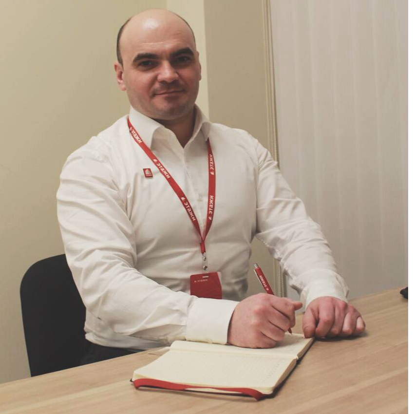 Максим Владимирович