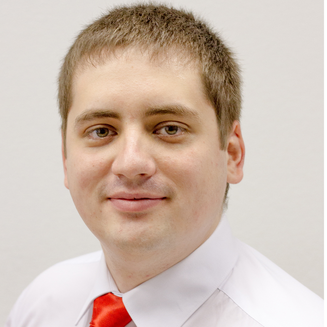 Илья Сотников