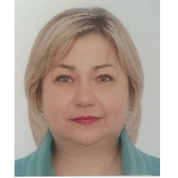 Полина Романова
