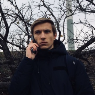 Роман Старцев