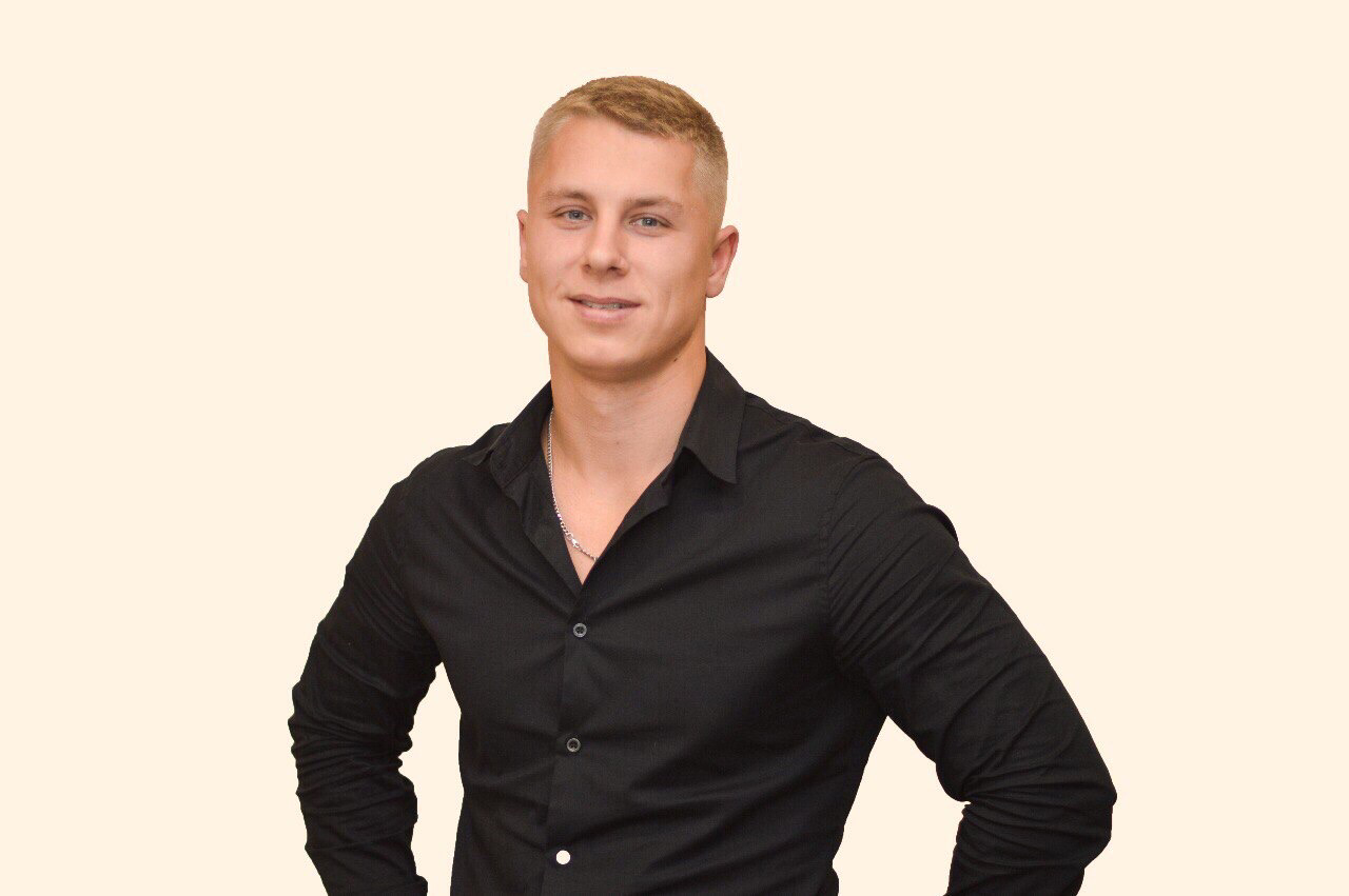 Александр Шихов