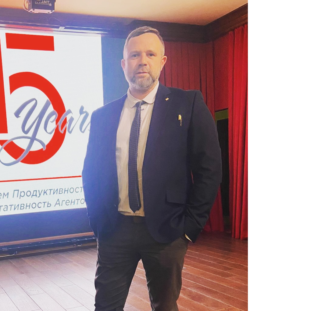 Игорь Карпенко