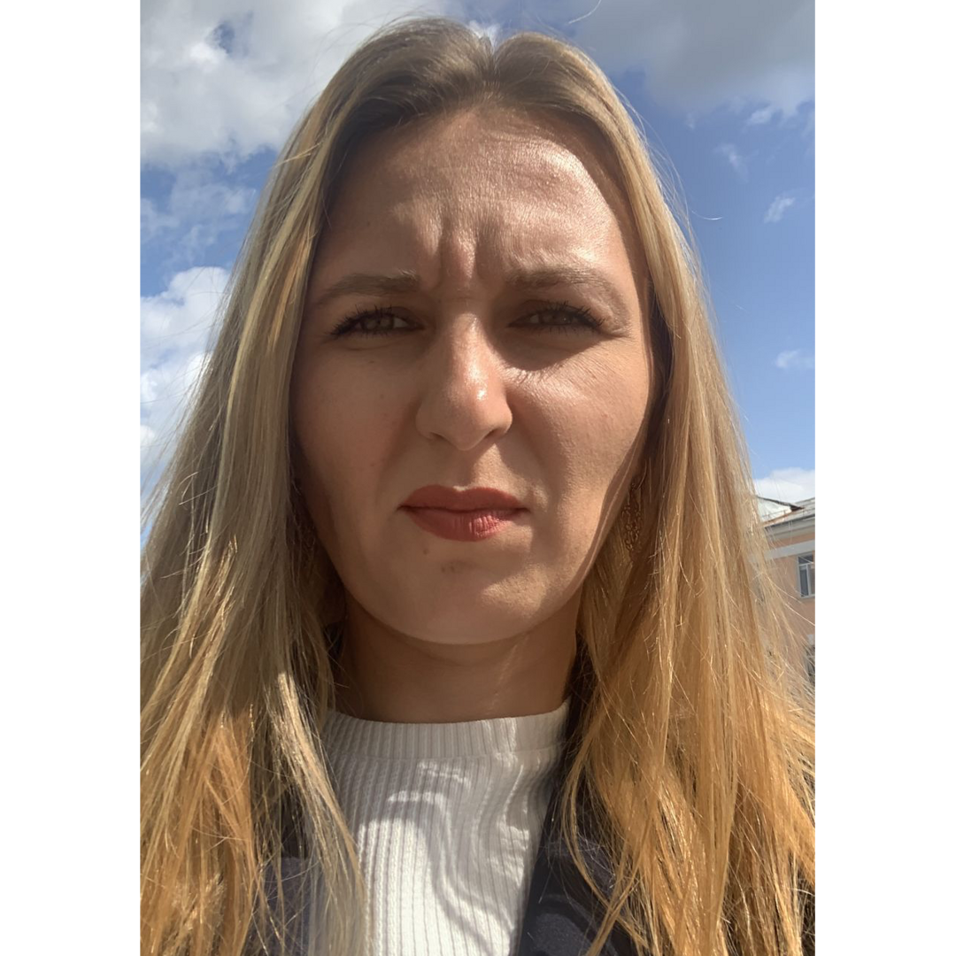 Екатерина Изотова