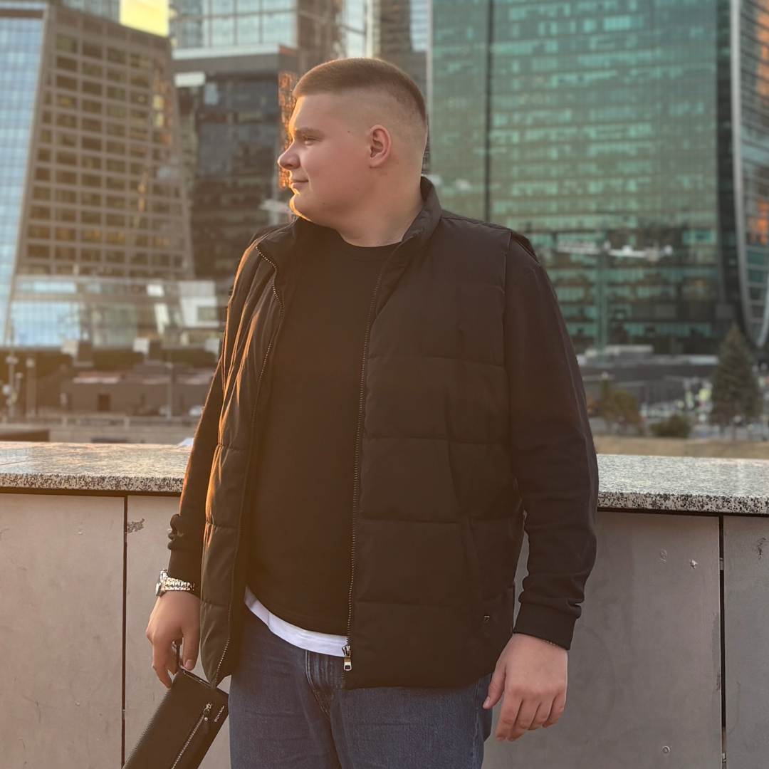 Никита Малый