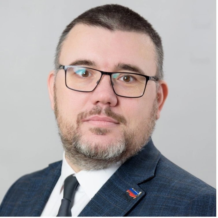 Служба-Проведения-Сделок Роман