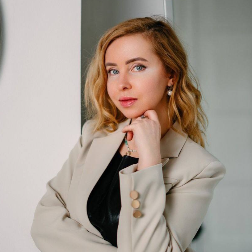 Елена Минакова