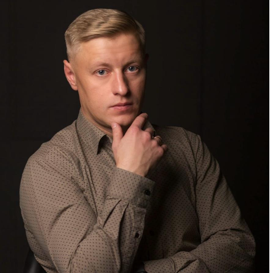 Николай Плохов