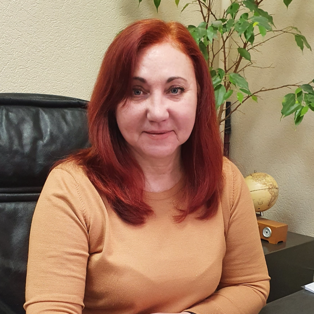 Елена Деснега