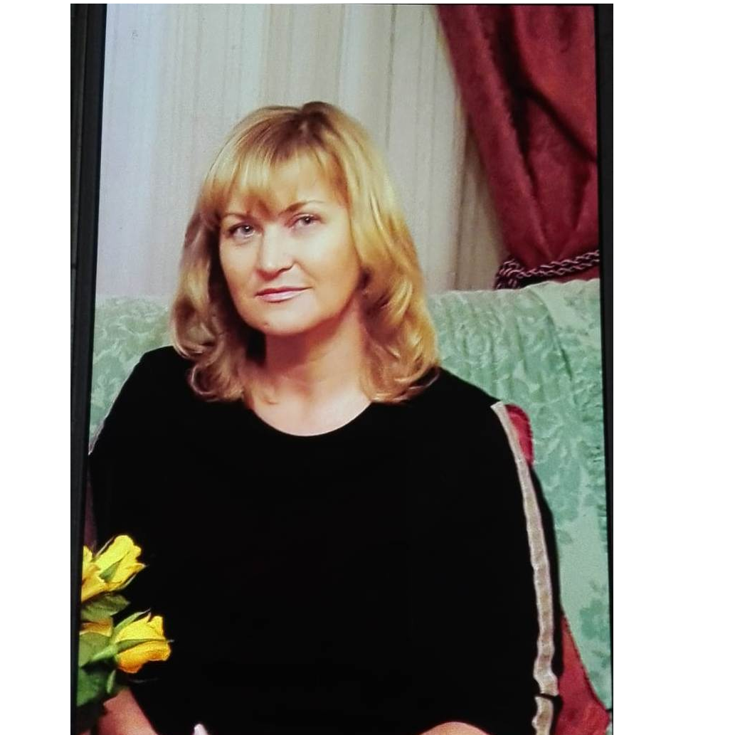 Алла Демидова