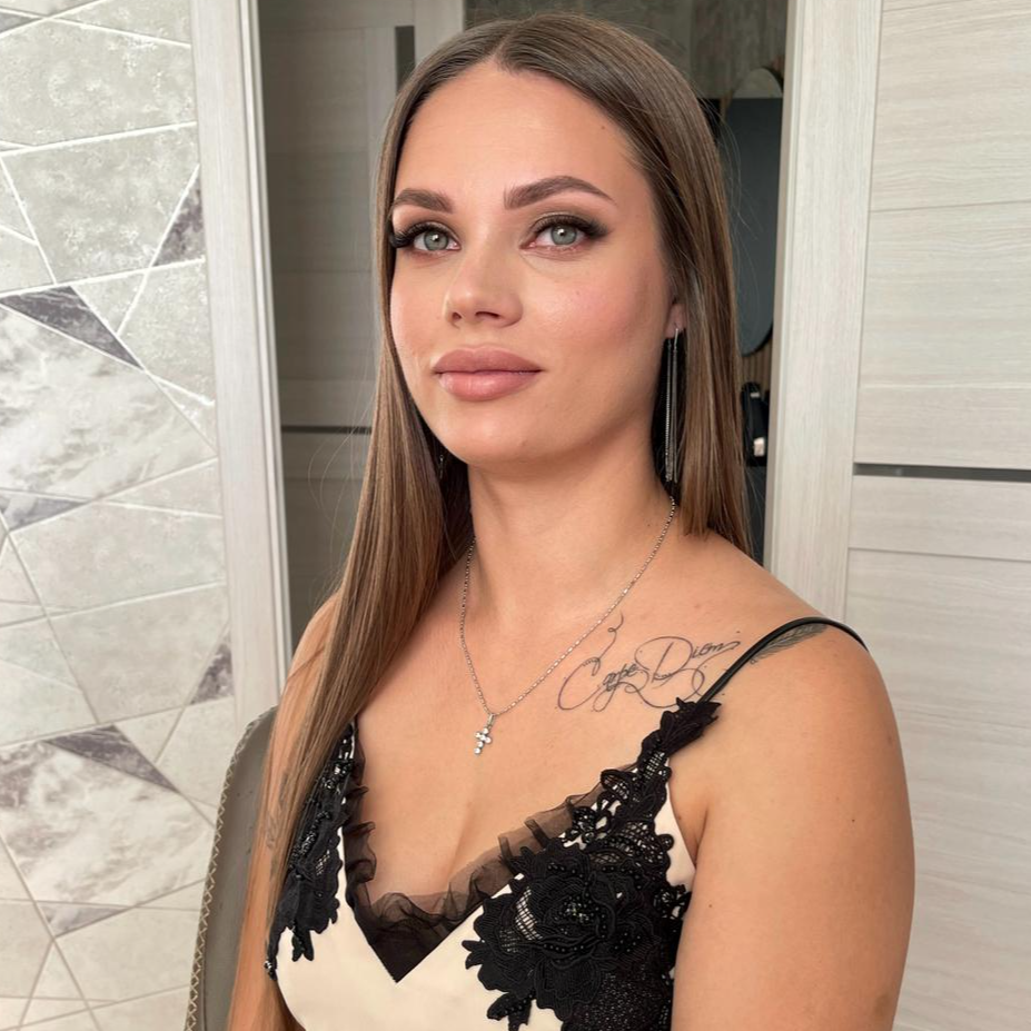 Анастасия Шин