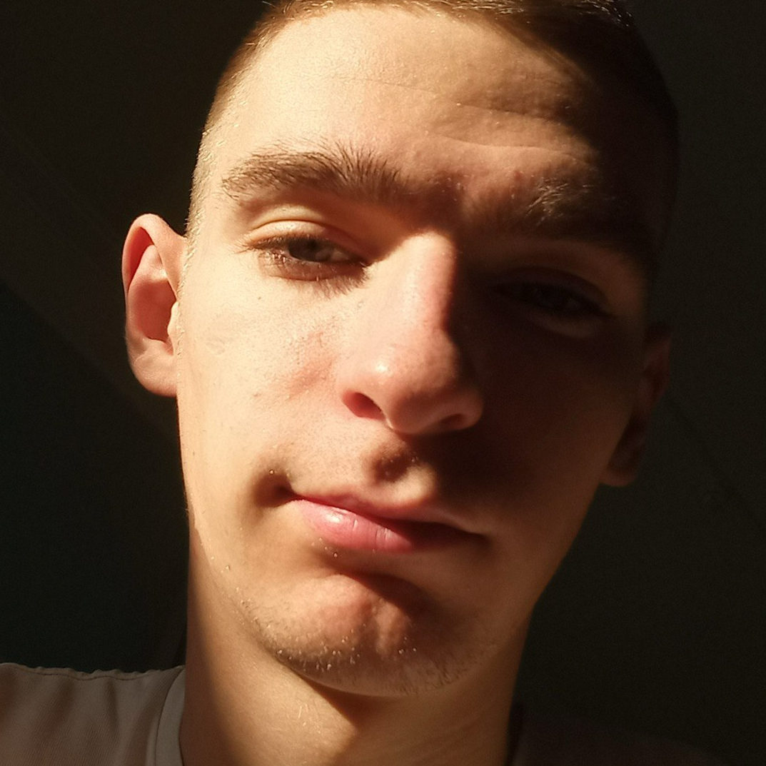 Данил Саламатин