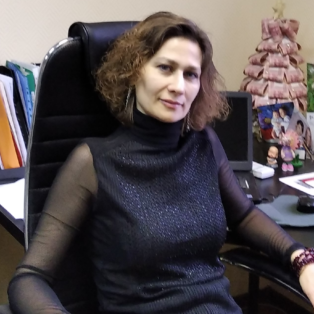 Елена Комолова