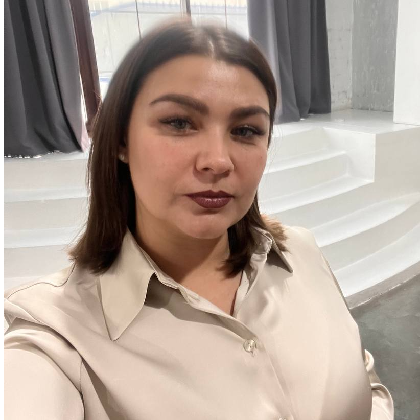 Елена Костина