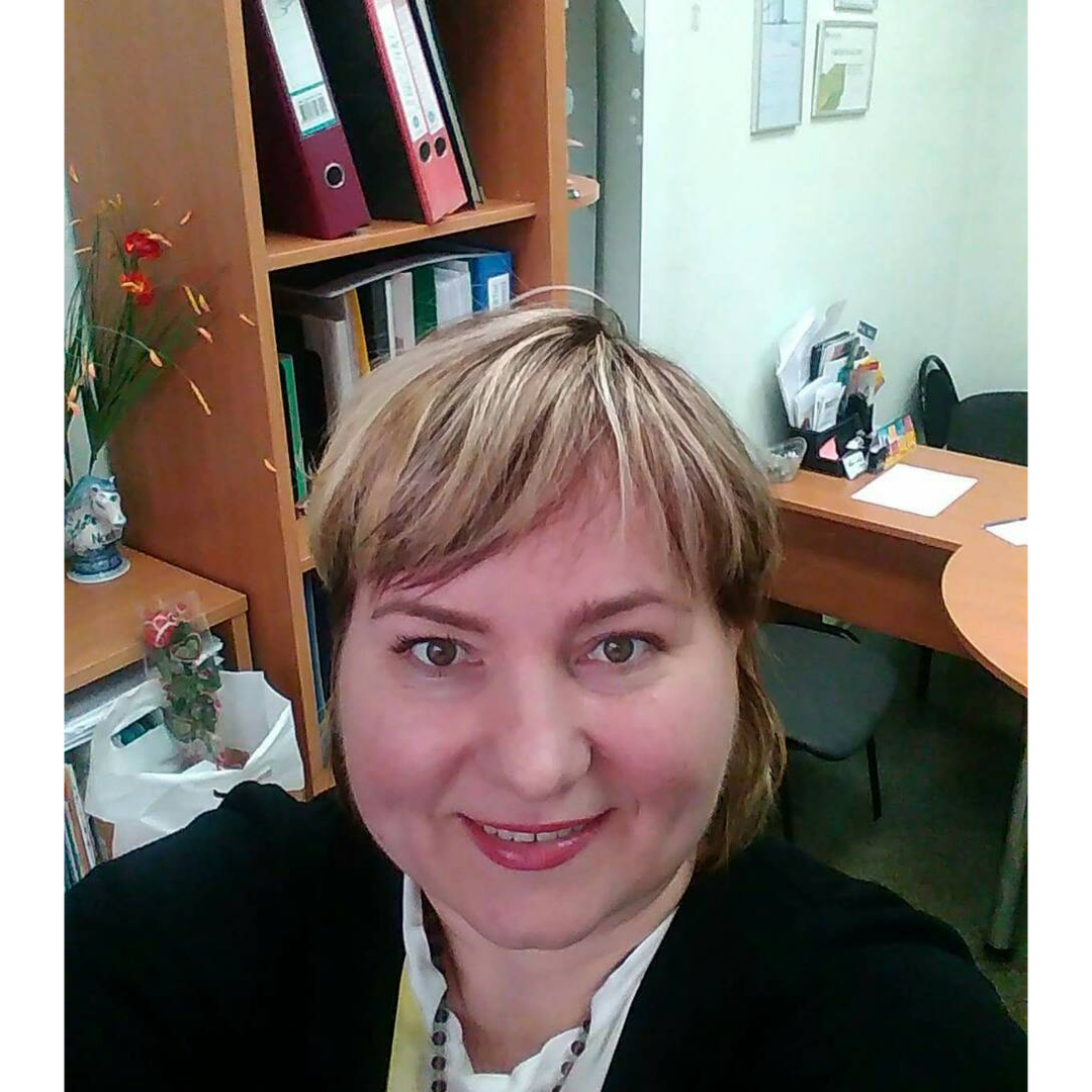 Елена Золотовская