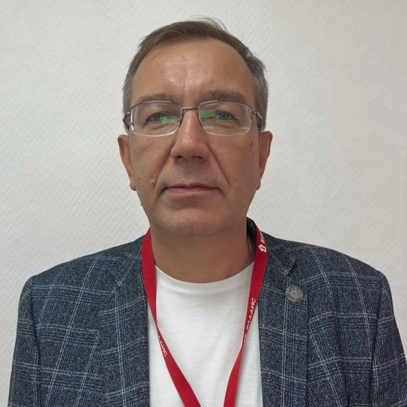 Юрий Изотов