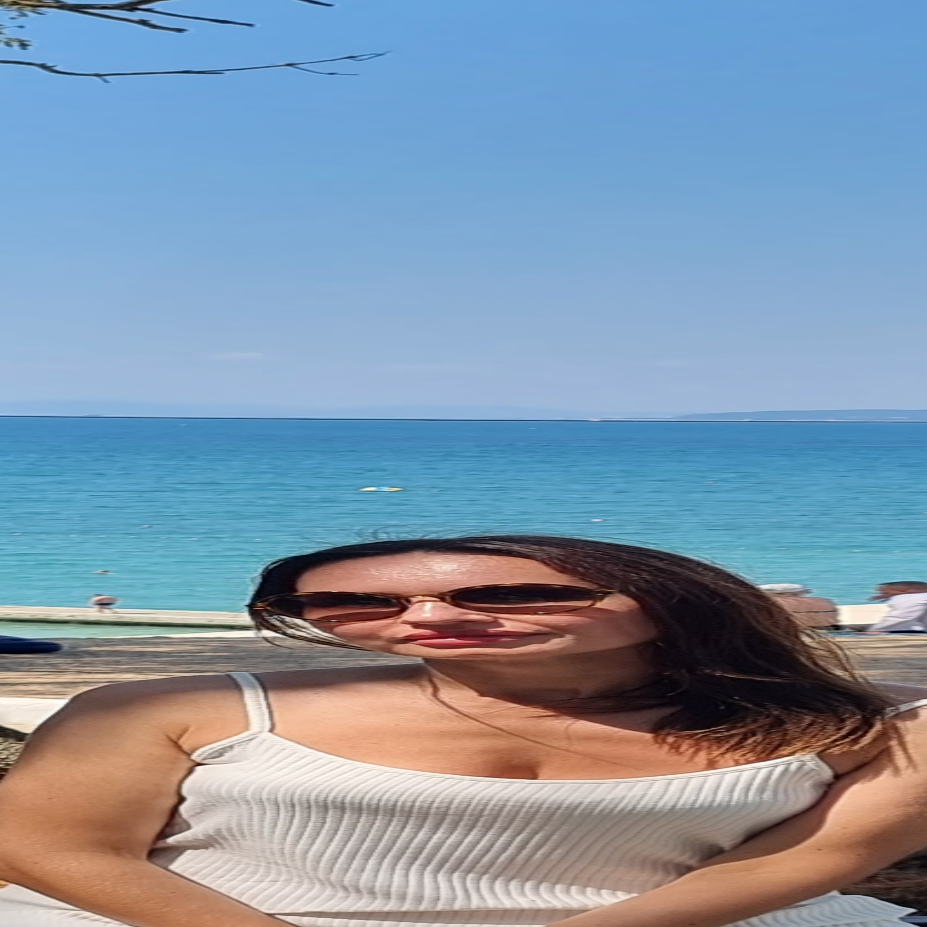 Алина Бенидовская