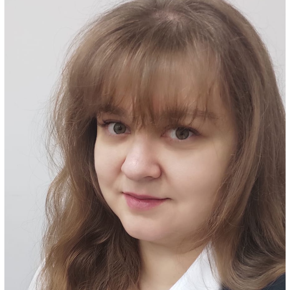 Алёна Головизина