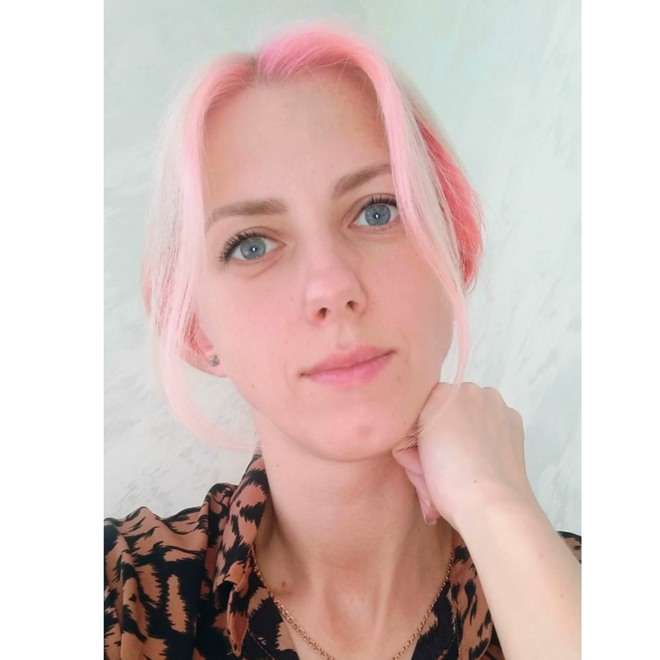 Светлана Пахомова