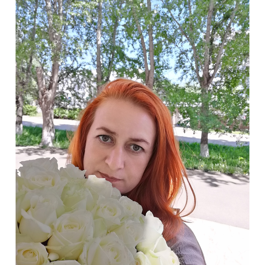 Юлия Братанова