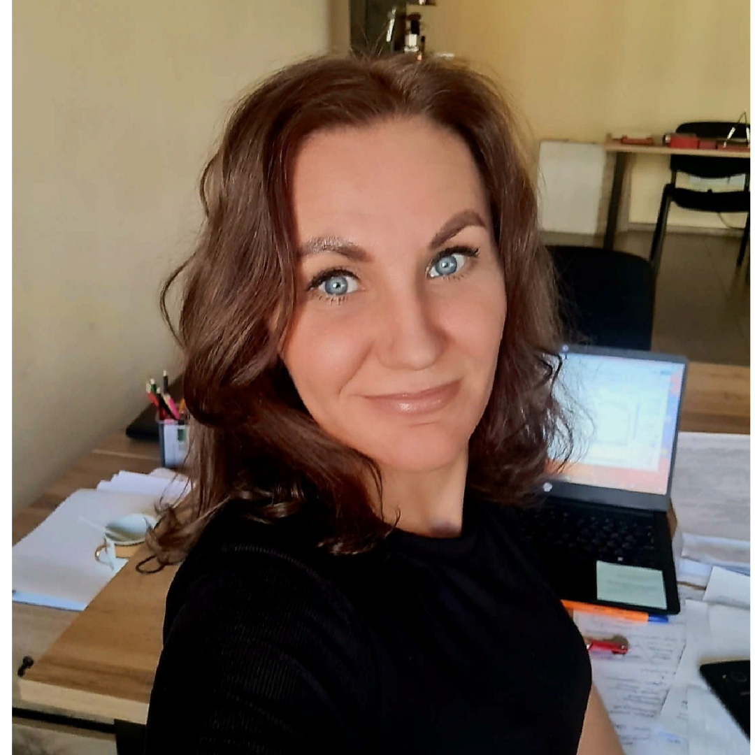 Вероника Попова