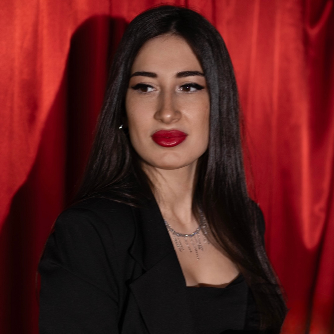 Элина Токарева