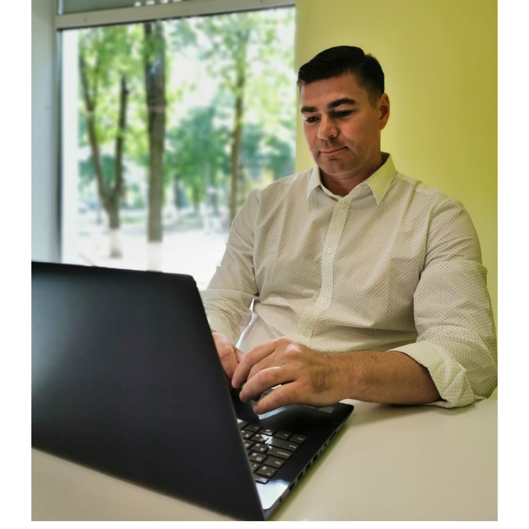 Алексей Жарков