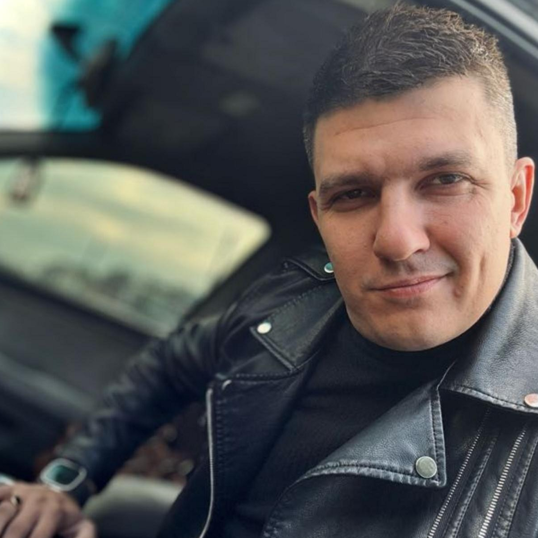 Артем Кравцов