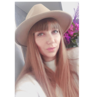 Елена Перова