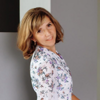 Алена Жуковская