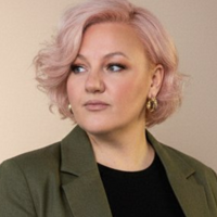 Елена Позднякова