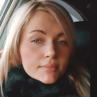 Алёна Воложанина