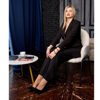 Анна Калашникова