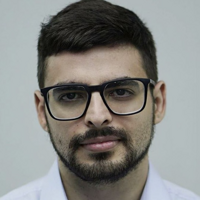 Эдуард Рафаилов