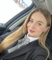 Марина Попова