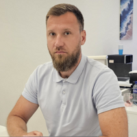 Александр Назаров