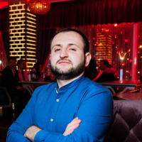 Карэн Акопян