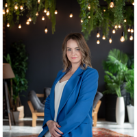 Елена Ахмад