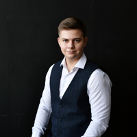 Антон Миков