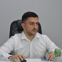 Артур Узоев
