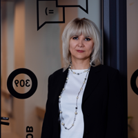 Елена Колесникова