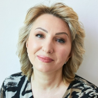 Людмила Наумова