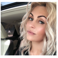 Елена Николаева