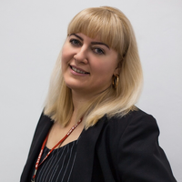 Инна Надежина