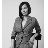 Елена Громова