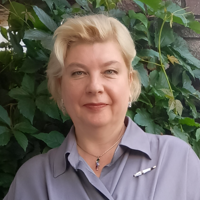 Елена Тихомирова